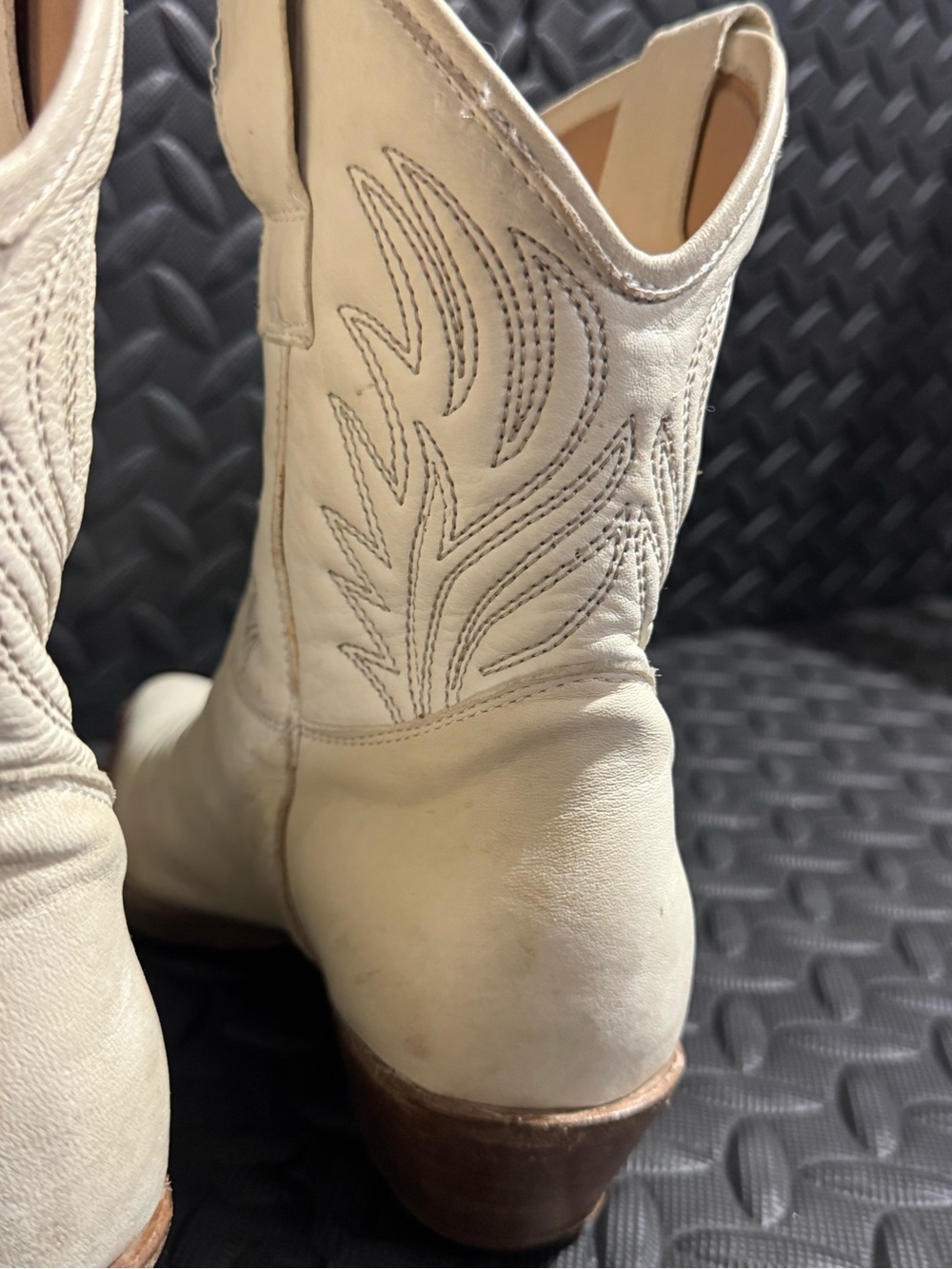 Steve Madden Women’s White Leather Western Cowboy Boots Size 38 Embroidered - Picture 8 of 12